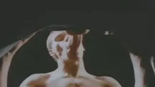 კახპა, მეზობელი სამრეცხაო ოთახი.