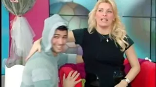 Keiran ლი ენერგია კლებულობს pussy Of Apr ხელახლა