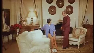 რუსი გოგონა თავის საყვარელს გადასცემს.