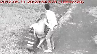 სარა YUmeka fucks მისი შეყვარებული და იღებს მისი cum.